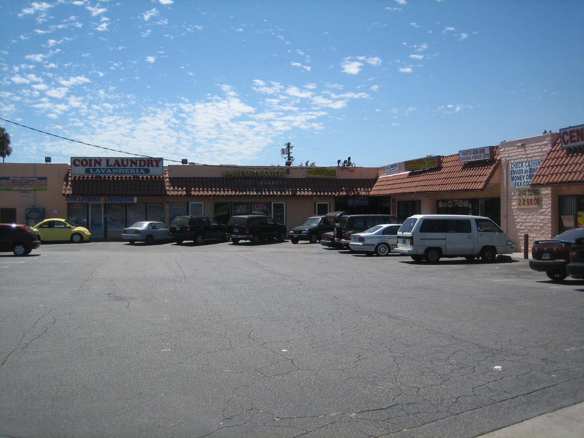 11479 San Fernando Rd, San Fernando, CA for lease Primary Photo- Image 1 of 20