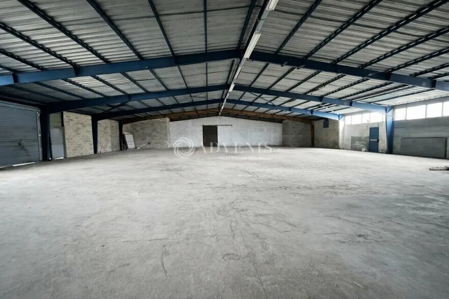 Local d'activités dans Mareuil-lès-Meaux à vendre - Photo intérieure - Image 3 de 6