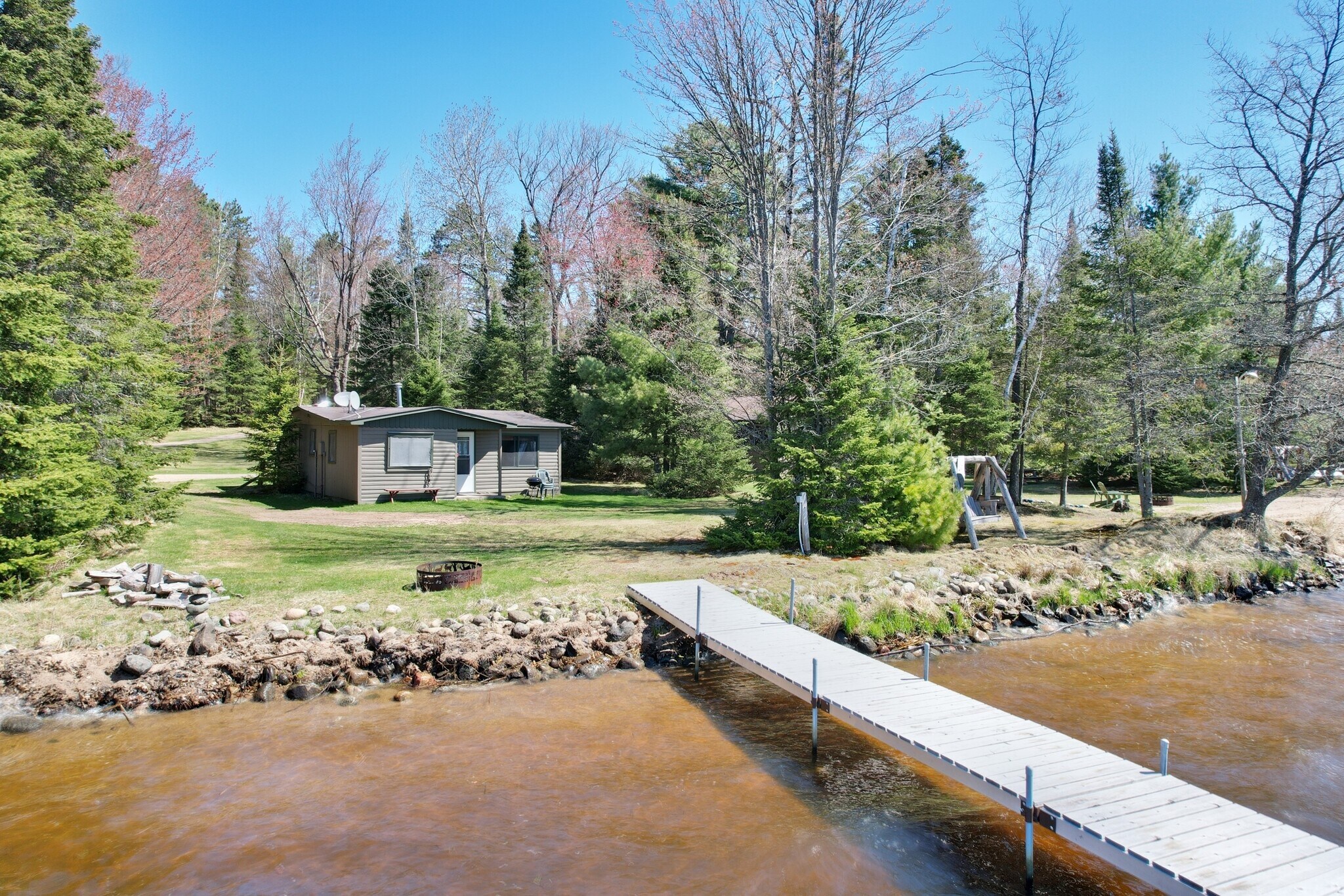 8475 Hillcrest Ln, Saint Germain, WI à vendre Photo du bâtiment- Image 1 de 95