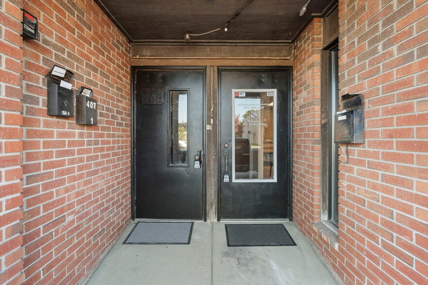 407 Vermillion St, Hastings, MN for sale - Building Photo - Image 3 of 35