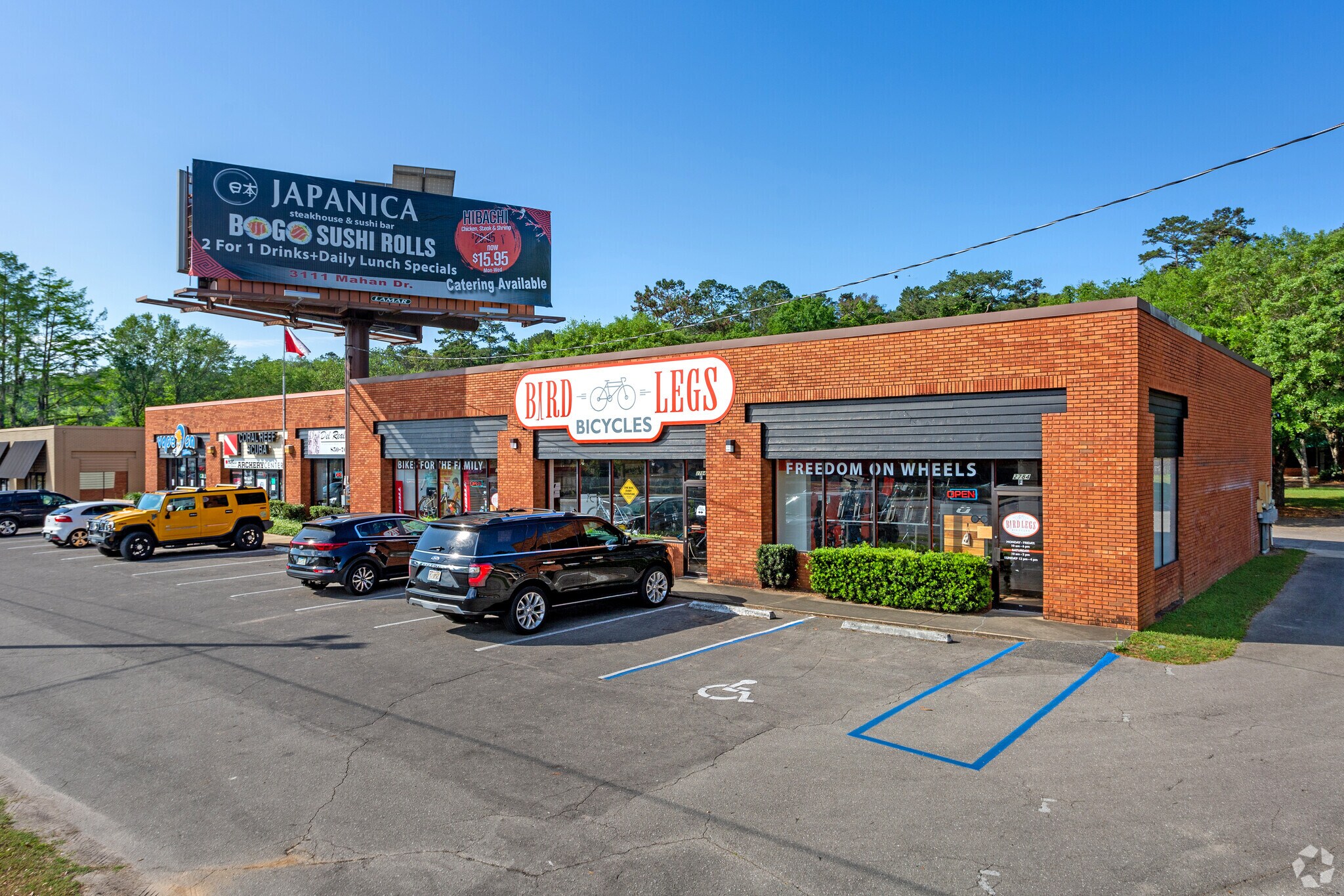 2784 Capital Cir NE, Tallahassee, FL for lease Primary Photo- Image 1 of 3