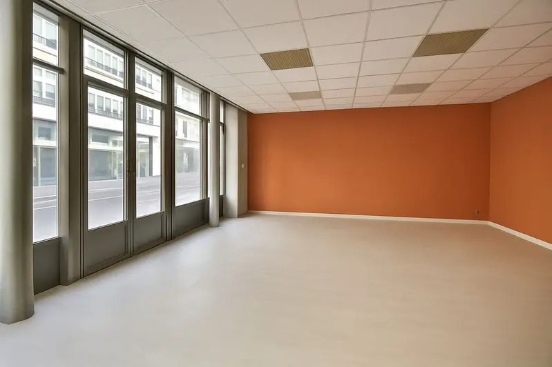 57 Rue Letort, Paris for sale - Interior Photo - Image 1 of 5