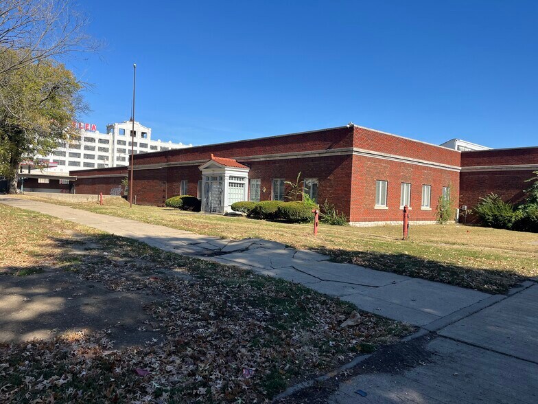 123 Belmont Blvd, Kansas City, MO à vendre - Photo du bâtiment - Image 3 de 21