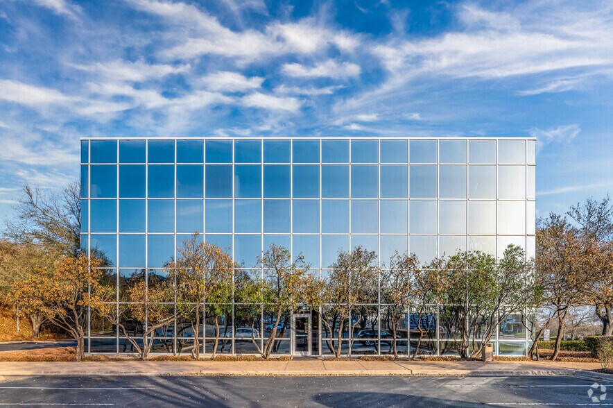 3508 Far West Blvd, Austin, TX à louer - Photo du bâtiment - Image 3 de 23