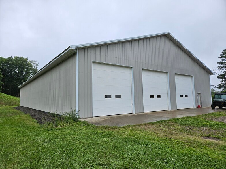 3922 Kortwright Rd, Jamestown, NY à vendre - Photo du bâtiment - Image 2 de 58