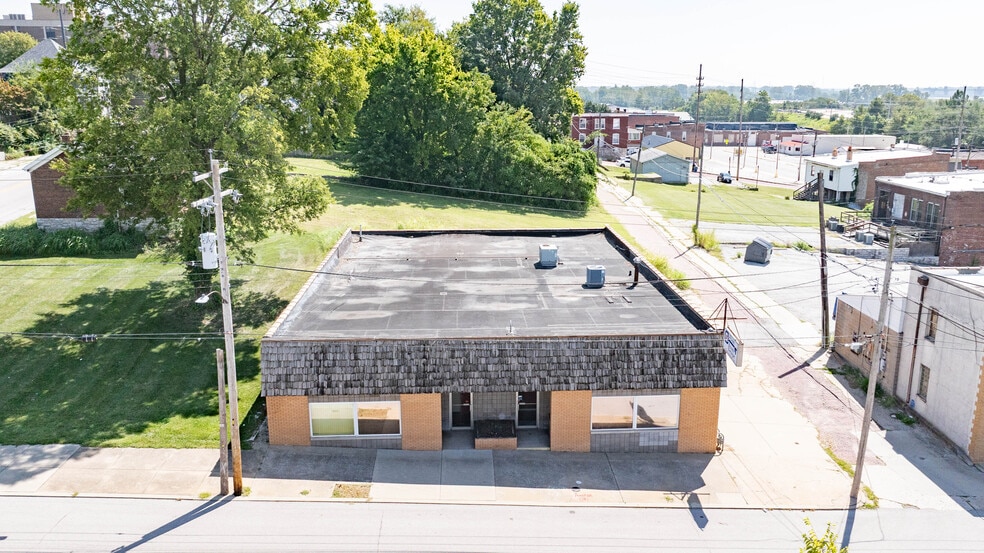 319-321 Ridge St, Alton, IL for sale - Building Photo - Image 2 of 43