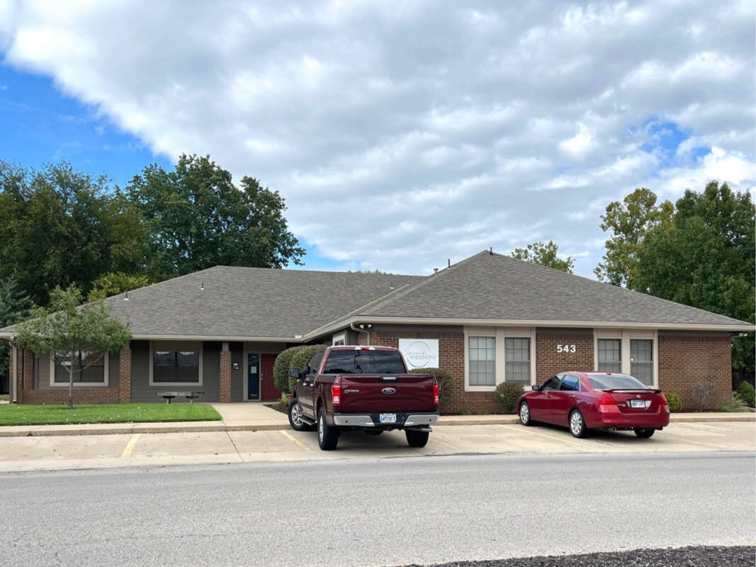 543 Lawrence Ave, Lawrence, KS for lease Building Photo- Image 1 of 6