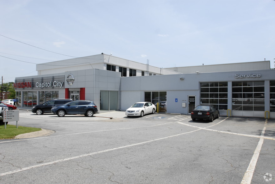 5211 Peachtree Industrial Blvd, Atlanta, GA à vendre - Photo principale - Image 1 de 1