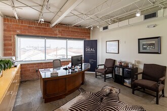 1702 Taylor St, Houston, TX à louer Photo intérieure- Image 2 de 11