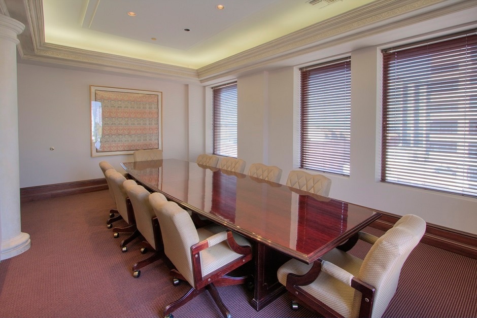 100 N Brand Blvd, Glendale, CA à louer Photo intérieure- Image 1 de 6