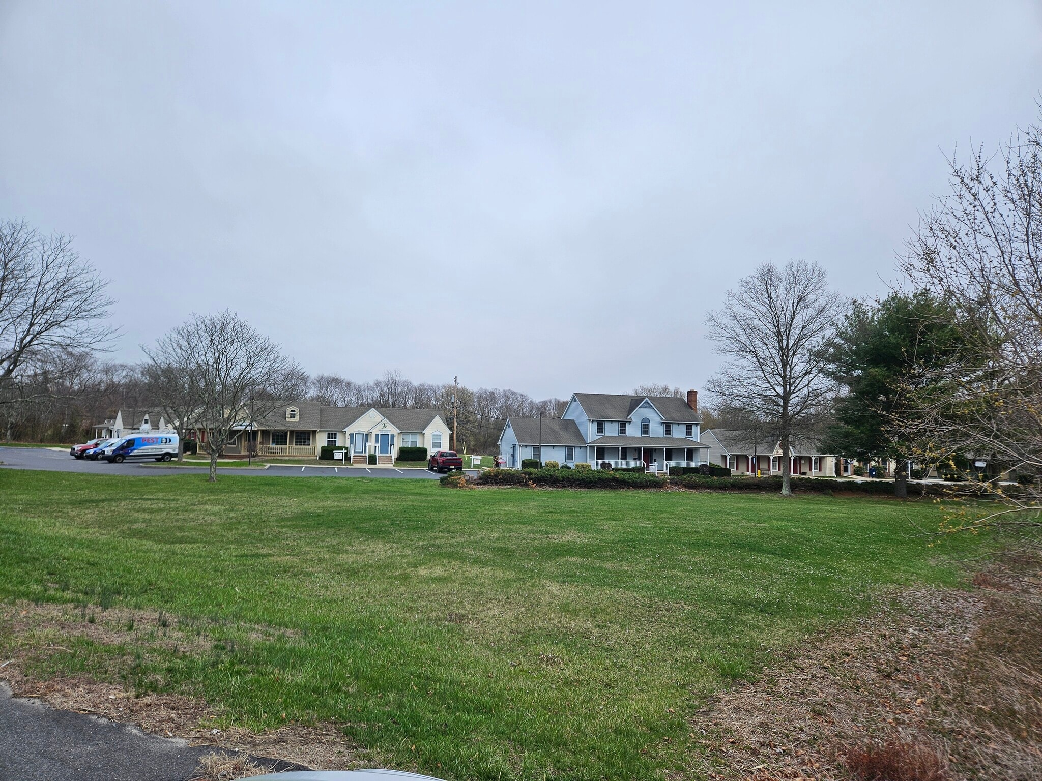 163 Burlington Path Rd, Cream Ridge, NJ for sale Building Photo- Image 1 of 7