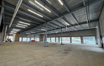 435 1st St, Mineola, NY for lease Interior Photo- Image 1 of 2