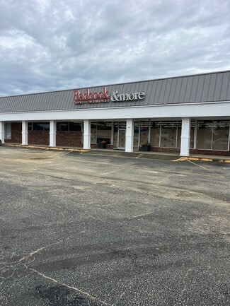More details for 209 N Church St, Lake City, SC - Retail for Sale