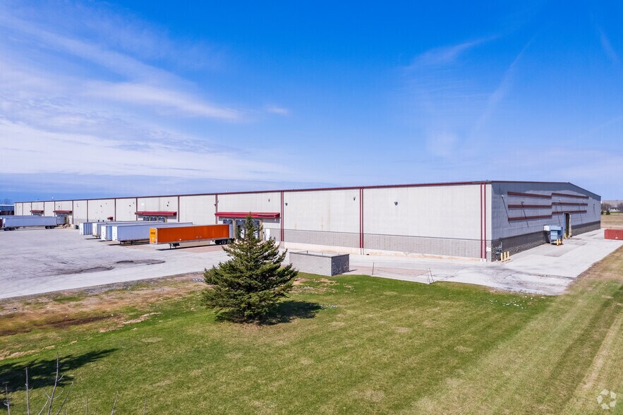 1998 Venture Ave, De Pere, WI à louer - Photo du bâtiment - Image 1 de 5