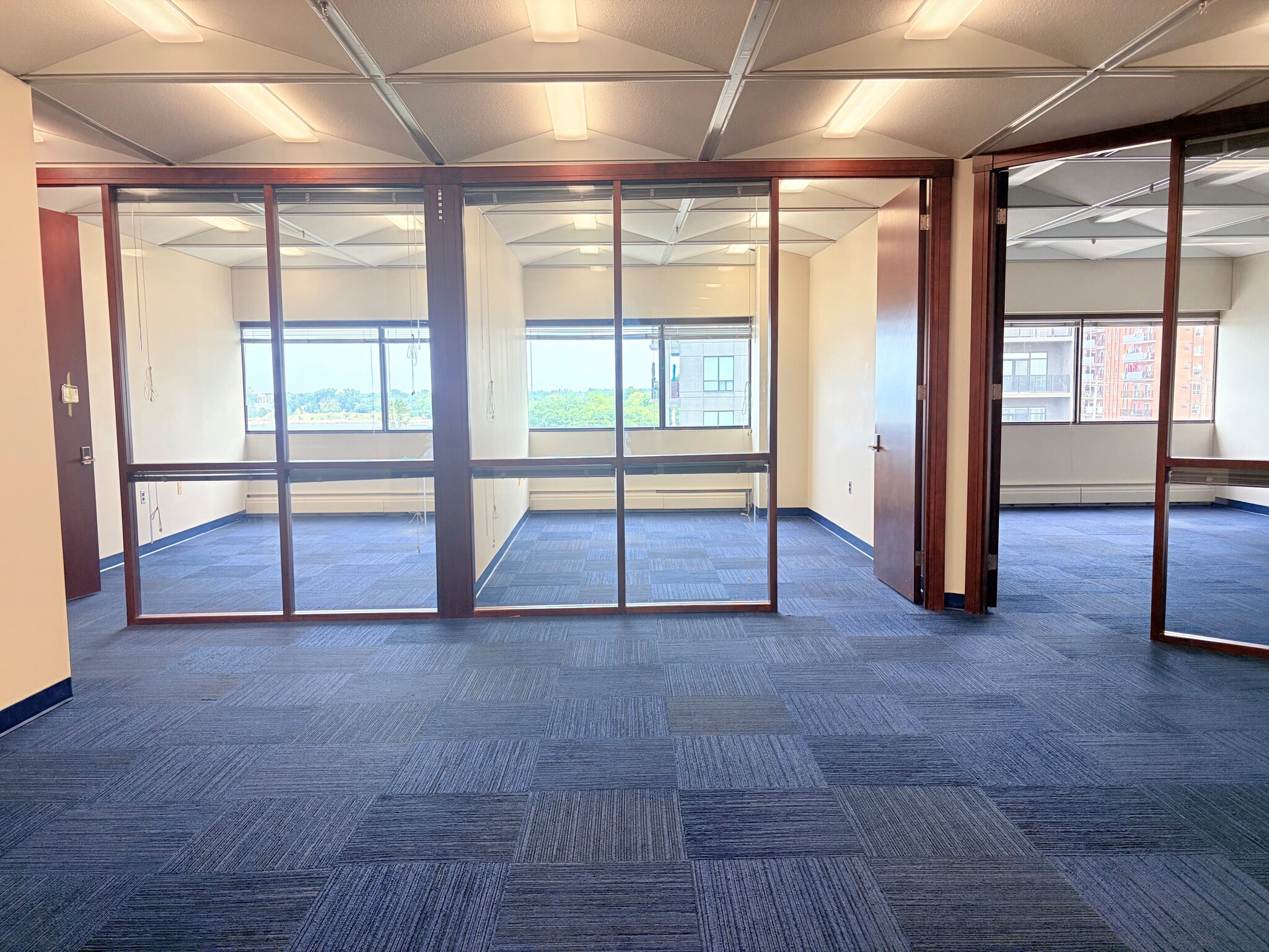 265 North Front St, Sarnia, ON for lease Interior Photo- Image 1 of 6