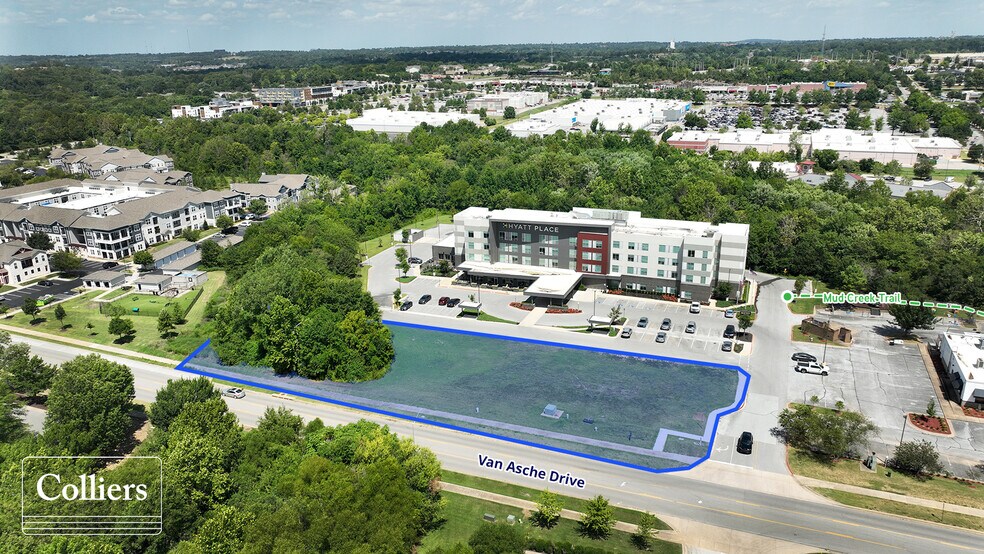 E Van Asche Drive, Fayetteville, AR à vendre - Photo du bâtiment - Image 2 de 3