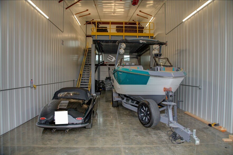 2364 Industrial Ln, Broomfield, CO à vendre - Photo du bâtiment - Image 3 de 15