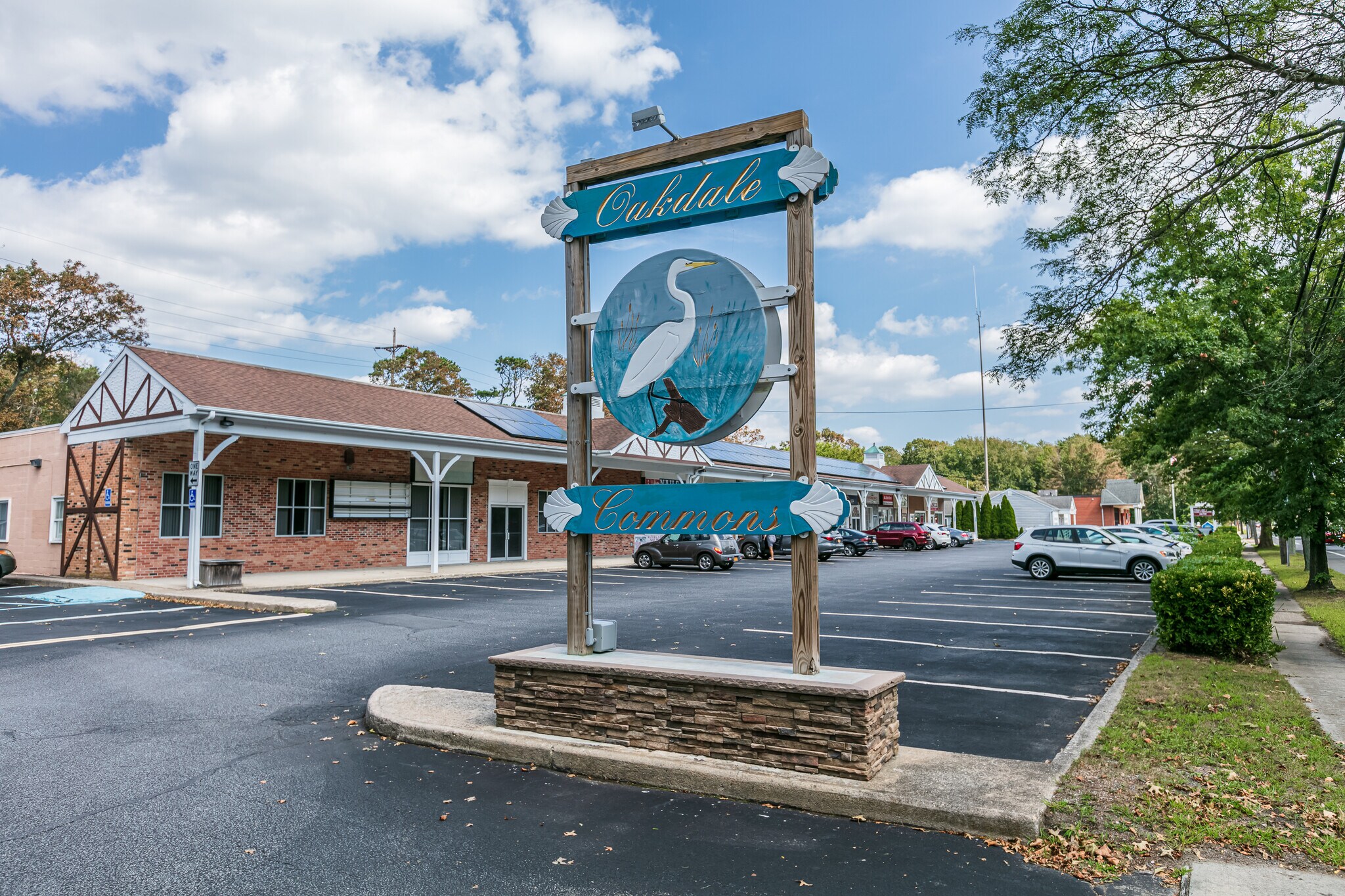 1211-1223 Montauk Hwy, Oakdale, NY à vendre Photo principale- Image 1 de 11