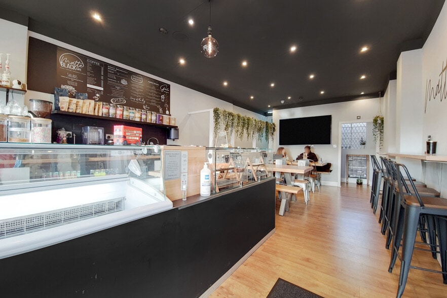 23 Manor Rd, Wallington for lease - Building Photo - Image 3 of 13