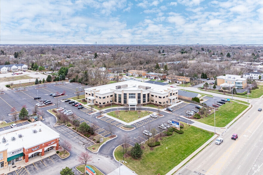 410 E Lincoln Hwy, New Lenox, IL à louer - Aérien - Image 3 de 8
