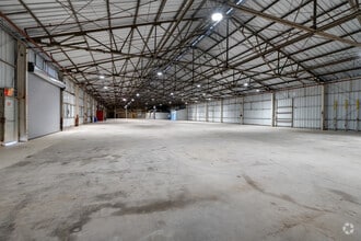 2101 Terminal Rd, Fort Worth, TX for lease Building Photo- Image 2 of 5