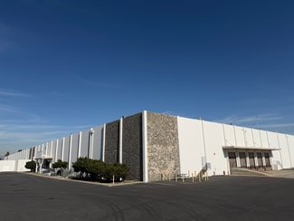 Plus de détails pour 14380-14400 Industry Cir, La Mirada, CA - Industriel à louer