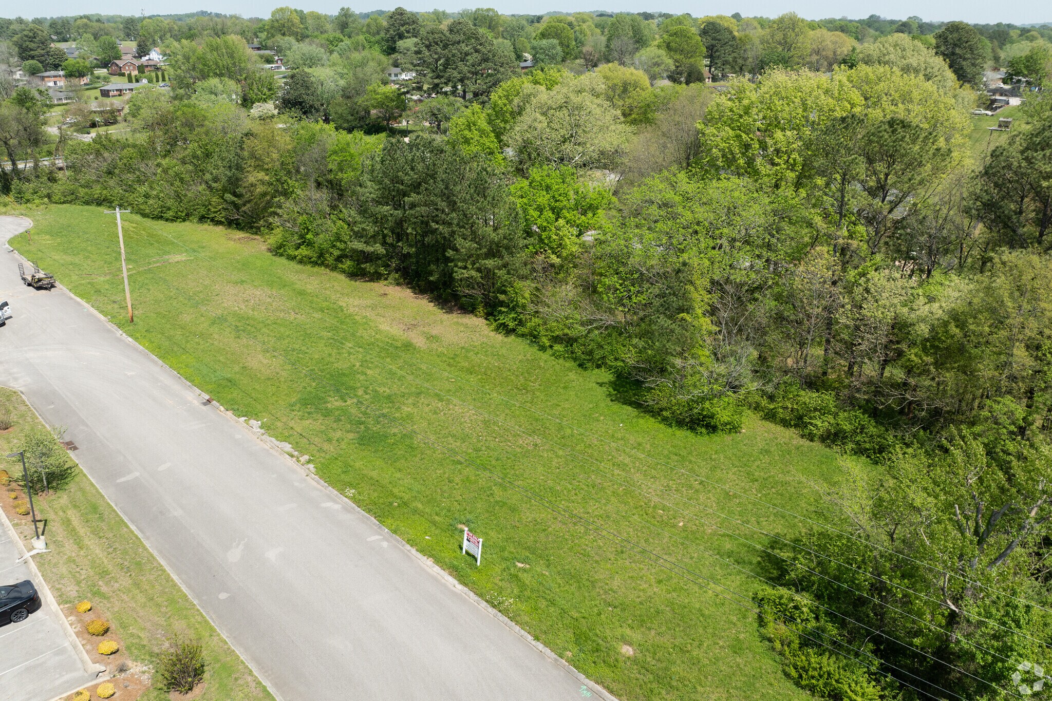 1221 N Commerce Ct, Columbia, TN for sale Primary Photo- Image 1 of 2