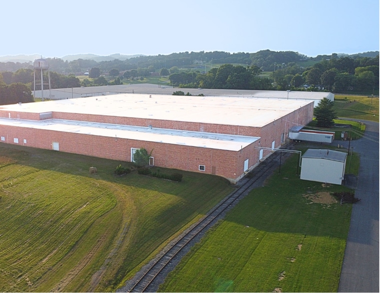 121 Kingsport Press Rd, Church Hill, TN for lease - Building Photo - Image 3 of 4