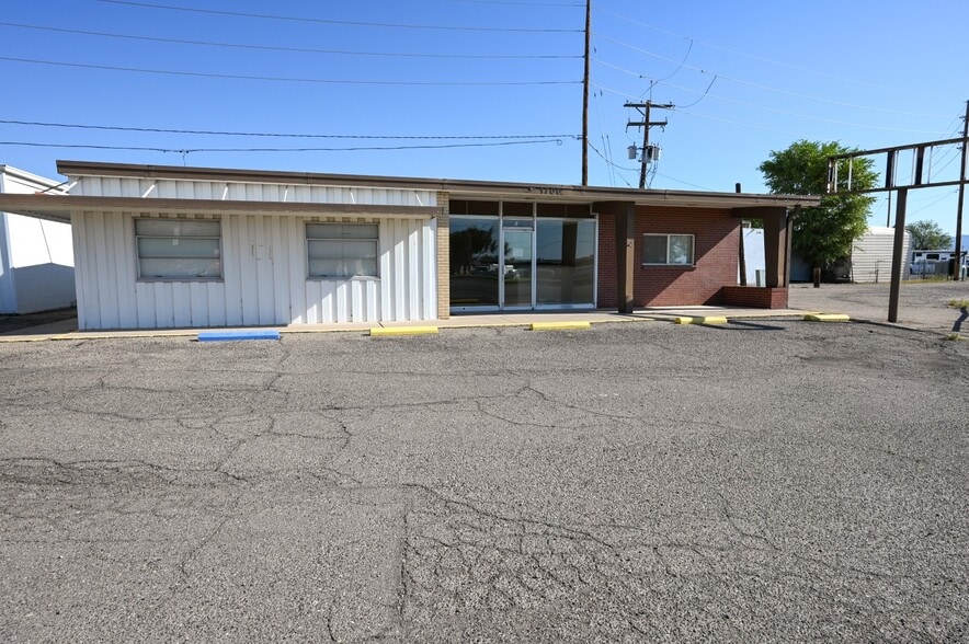 1700 I 70 Business Loop, Grand Junction, CO for lease - Building Photo - Image 2 of 9