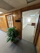 789-805 Sharon Dr, Westlake, OH for lease Interior Photo- Image 1 of 6