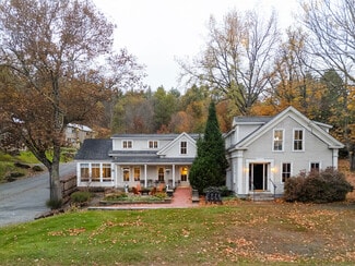 Plus de détails pour 299 Mountain Rd, Stowe, VT - Bureau à vendre