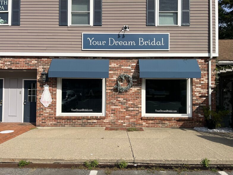 730 Boston Post Rd, Sudbury, MA à louer - Photo du bâtiment - Image 2 de 9