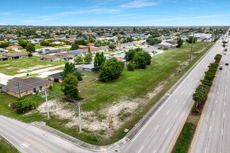 More details for 1800 SW Santa Barbara Pl, Cape Coral, FL - Land for Sale