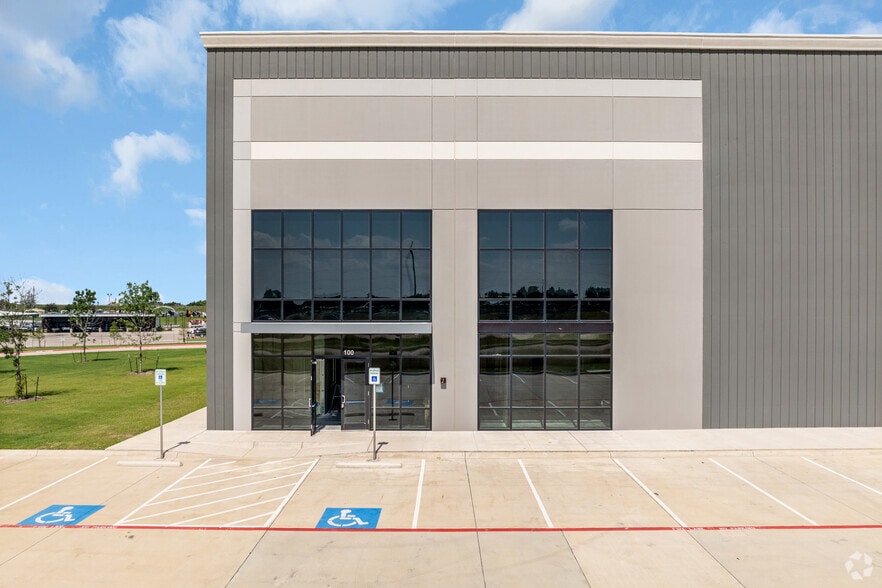 4521 N US Highway 67, Midlothian, TX for sale - Building Photo - Image 3 of 9