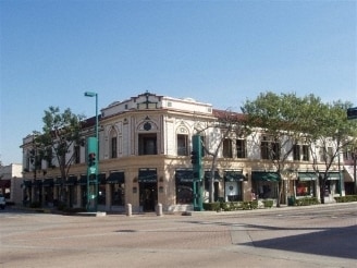 122 N Harbor Blvd, Fullerton, CA for lease - Primary Photo - Image 1 of 18