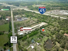 18135 N Highway 75, Willis, TX - AERIAL  map view - Image1