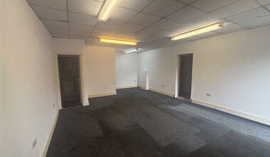 43-53 Shields Rd, Newcastle Upon Tyne for lease Interior Photo- Image 1 of 4
