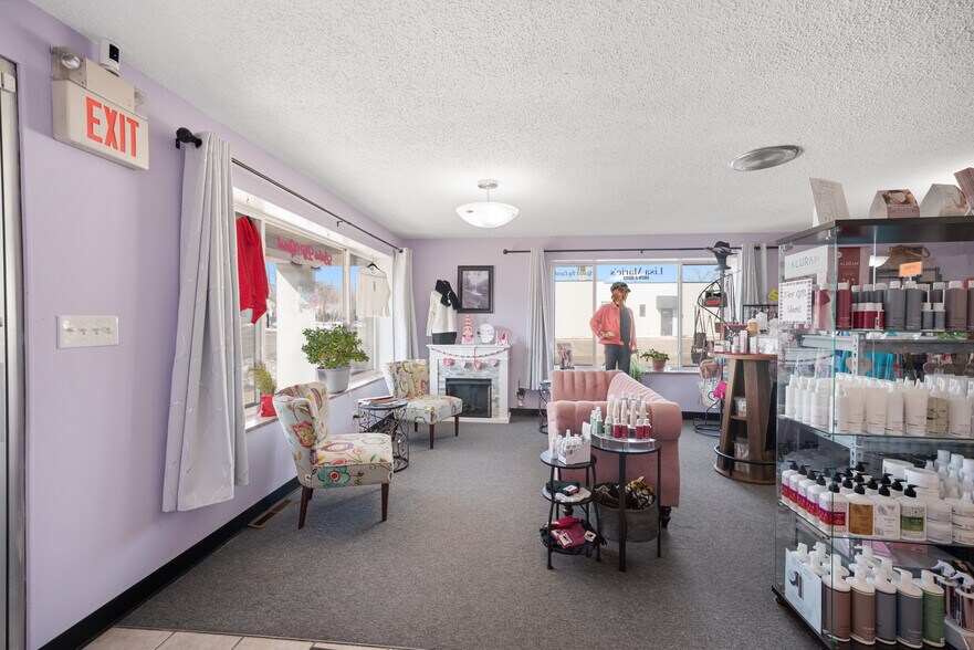 4680 Dixie Hwy, Waterford, MI à vendre - Photo du bâtiment - Image 3 de 32