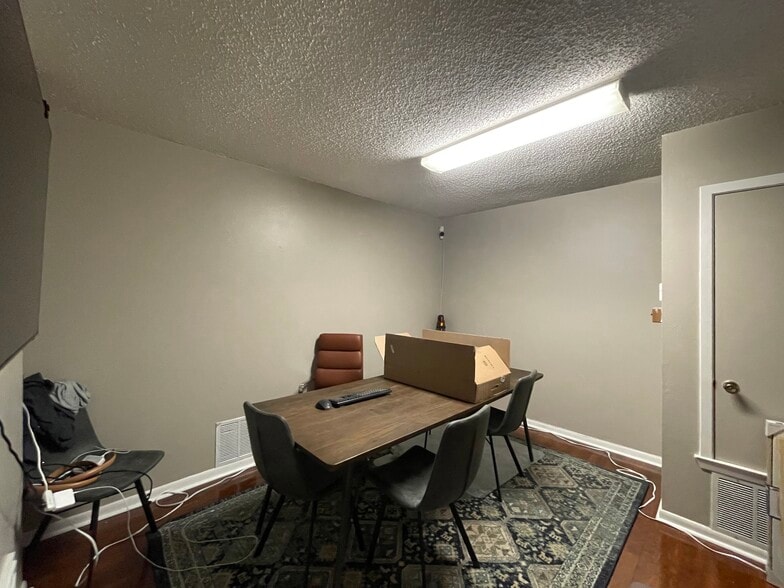 504 Power Rd, Georgetown, TX for lease - Building Photo - Image 2 of 9