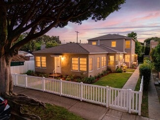 Plus de détails pour 2458 Oak St, Santa Monica, CA - Multi-résidentiel à vendre