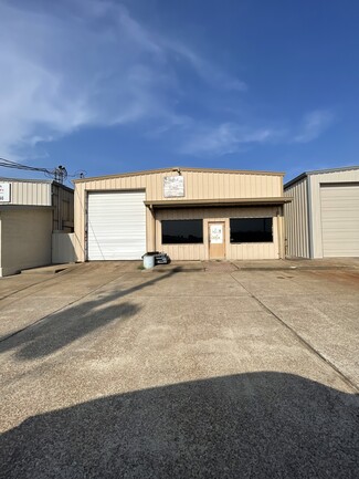 Plus de détails pour 12014 146 Hwy, Dickinson, TX - Industriel à vendre