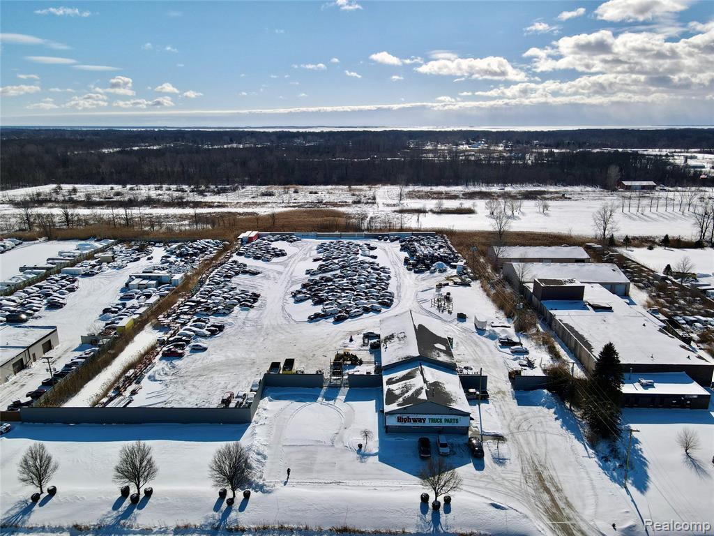 9375 Marine City Hwy, Ira, MI for sale Primary Photo- Image 1 of 16