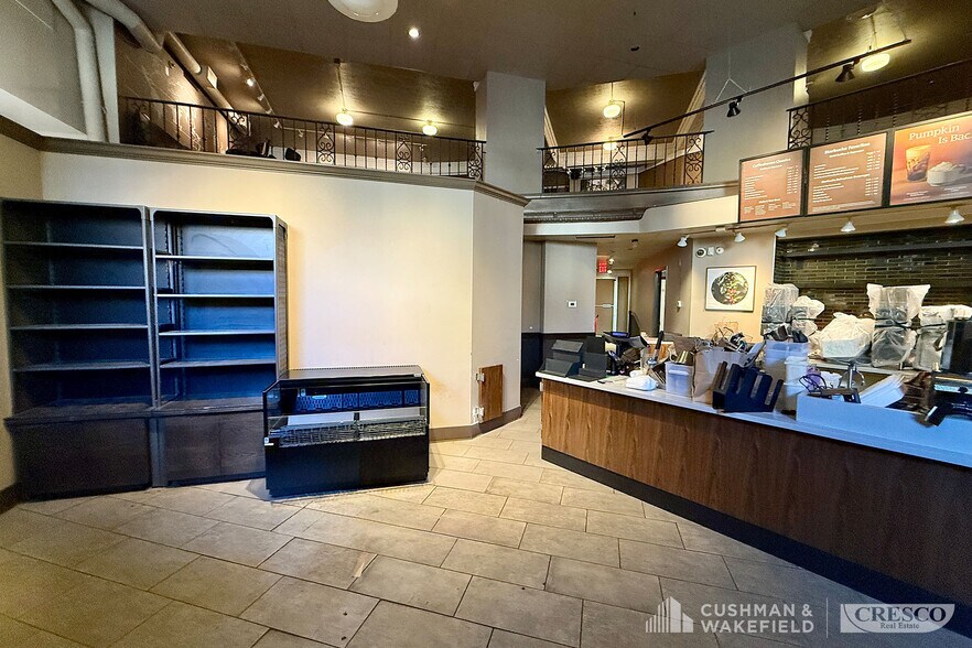 1400-1422 Euclid Ave, Cleveland, OH à louer - Photo du bâtiment - Image 2 de 11