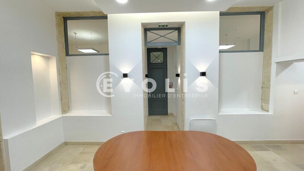 18 Rue Mably, Bordeaux for lease - Interior Photo - Image 2 of 5