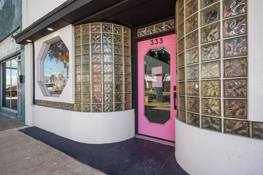 333 S Commercial St, Aransas Pass, TX for sale - Building Photo - Image 3 of 26