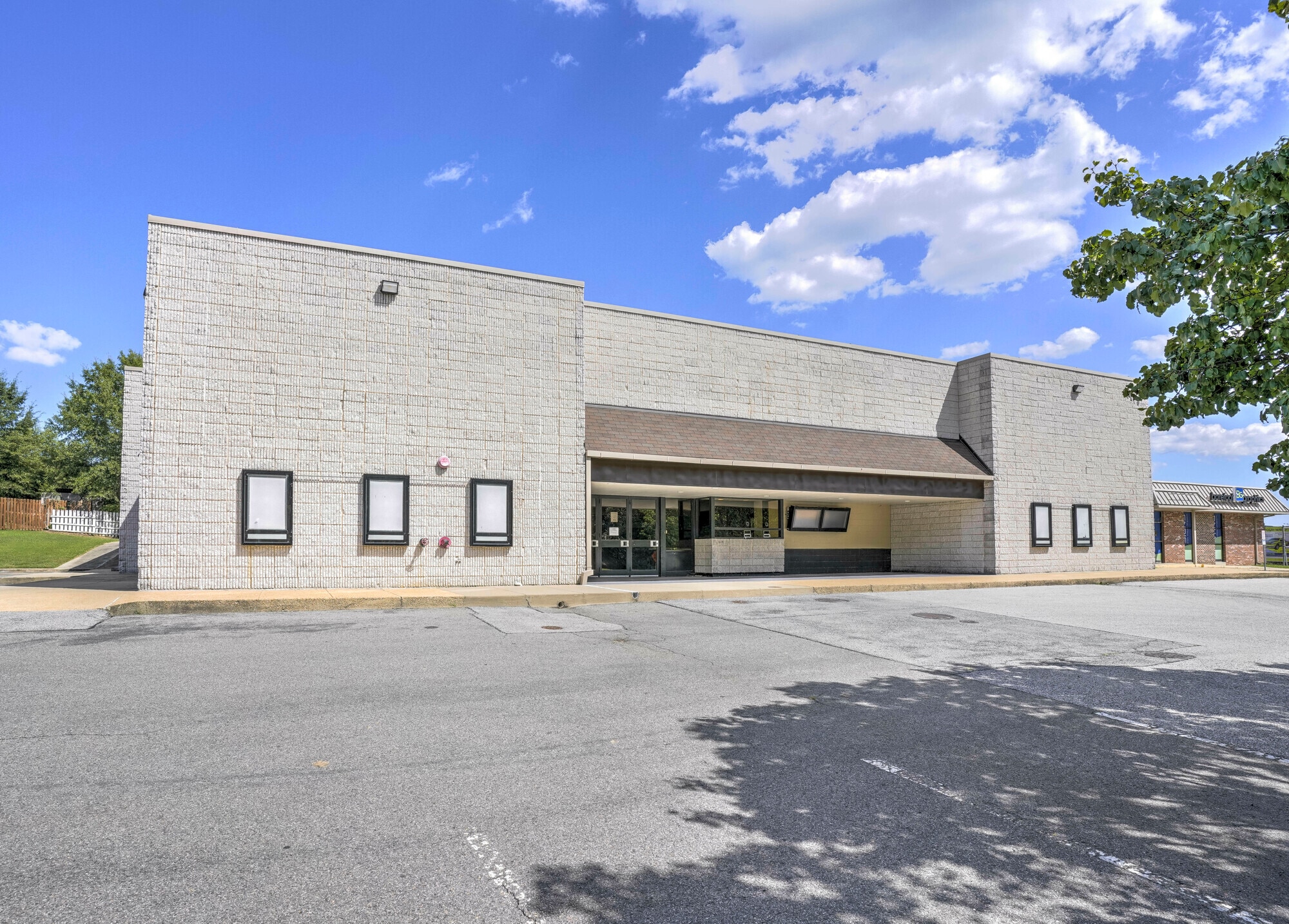 21703 Great Mills Rd, Lexington Park, MD à vendre Photo principale- Image 1 de 15