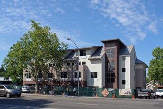 Plus de détails pour 2356 Stockton Blvd, Sacramento, CA - Services hôteliers à vendre