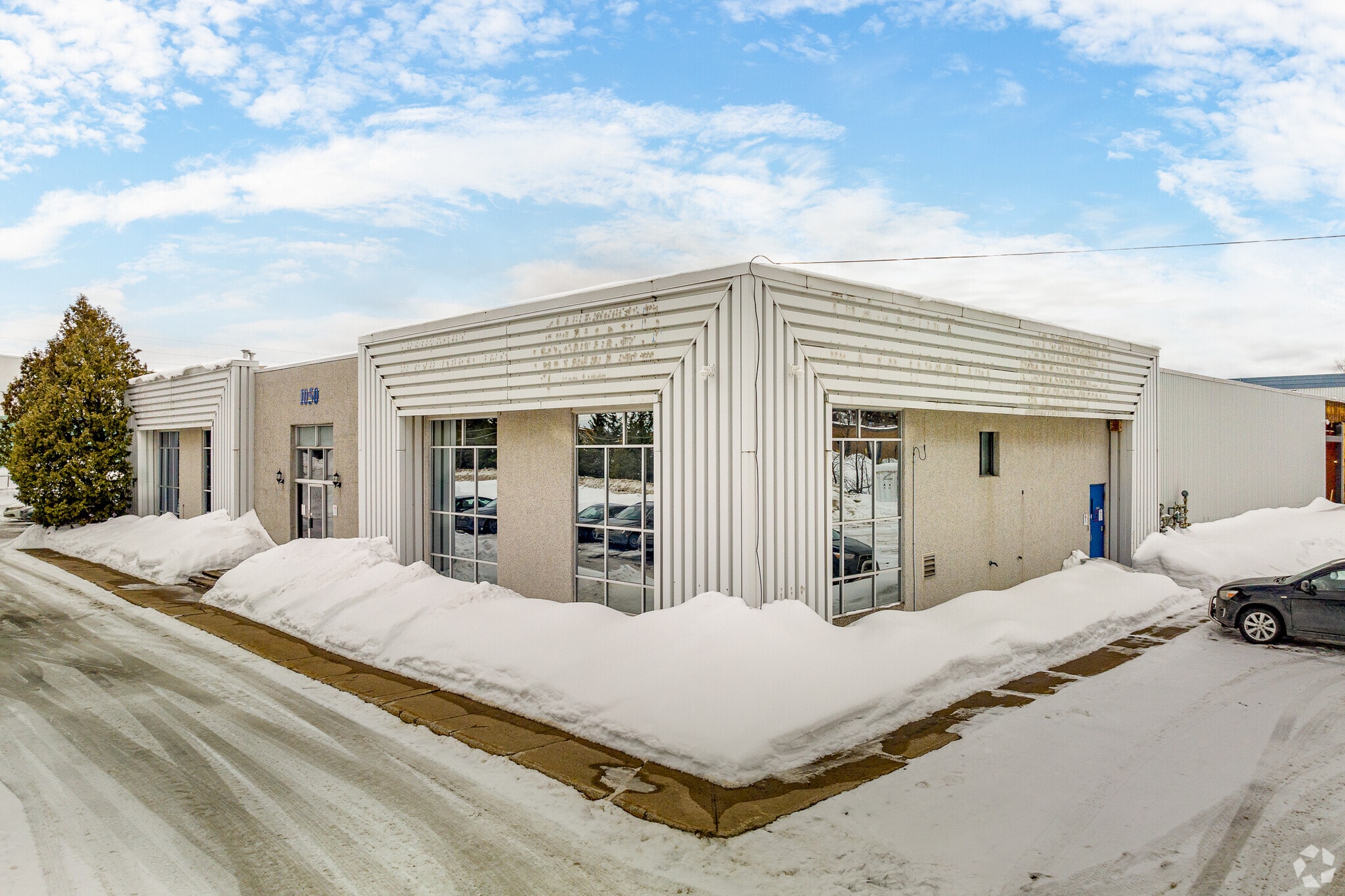 1050 Rue De L'industrie, St-Jérôme, QC for sale Building Photo- Image 1 of 1