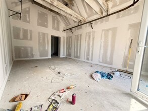 85-87 High St, Maldon for lease Interior Photo- Image 2 of 2