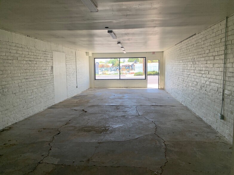 1613 Fremont St, Las Vegas, NV à vendre - Photo intérieure - Image 2 de 2